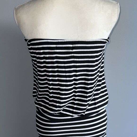 Veronica M. Striped Strapless Dress! - Picture 8 of 14